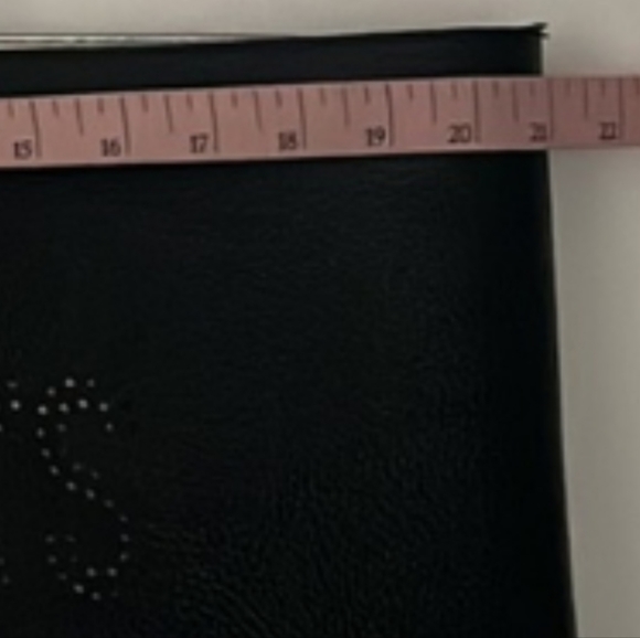 Victoria Secret bag - Picture 2 of 10